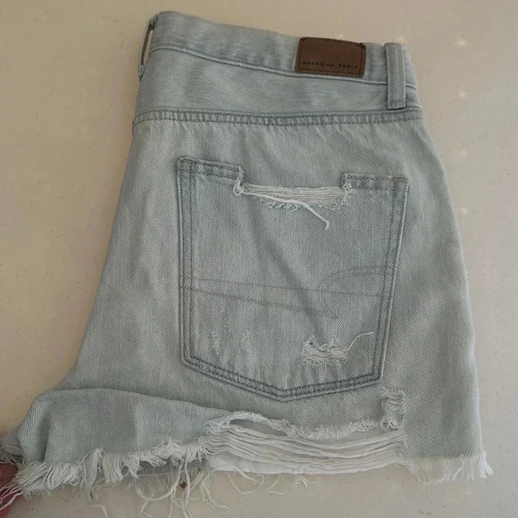 American eagle - Picture 3 of 5